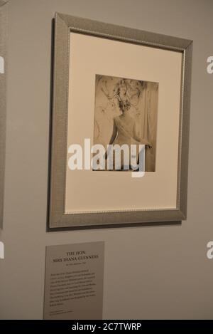 Cecil Beaton; s Bright Young Things National Portrait Gallery 12 de marzo de 2020 - 7 de marzo. Junio 2020