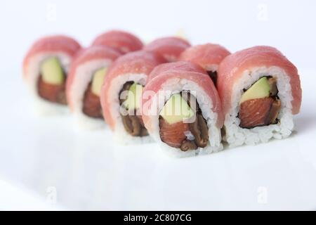 Inside Out de atún Sushi Foto de stock