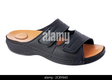 Sandalias ortopédicas de cuero zapatillas aisladas sobre fondo blanco Fotografía de stock - Alamy