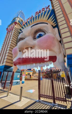 Luna Park, Sydney, Australia. La famosa cara en la entrada. Mayo de 30 2019 Foto de stock