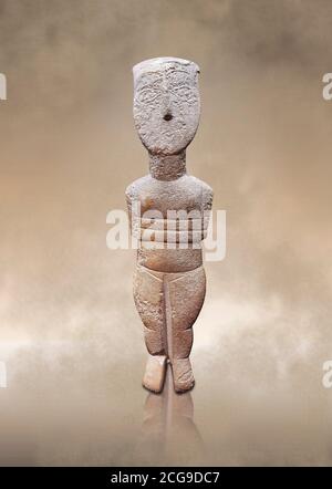 Estatuilla femenina : Cícladas tipo canónico, variedad Spedos. Período Cícladas temprano II, (2800-2300 AC), ' Museo de Arte Cícladas Atenas. La c Foto de stock