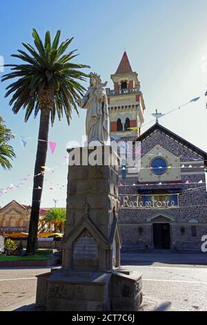 Arborea, Cerdeña, Italia. La iglesia Santa Redeemerr