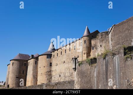 Francia, Champaña-Ardenas, Ardenas, Sedán, vistas al castillo de Sedan Foto de stock