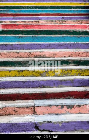 Hong Kong,China:27 Jul,2020. Escaleras pintadas de color en Sau Wa Fong en Wan Chai Alamy Stock Image/Jayne Russell Foto de stock