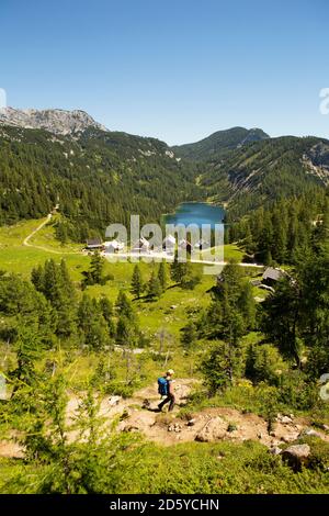 Austria, Estiria, Tauplitz, Totes Gebirge, Lago Steirersee Foto de stock