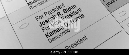 Ohio 2020 la boleta presidencial enumera la opción de votar por Joseph Biden para el Presidente y Kamala D. Harris para el Vicepresidente Foto de stock