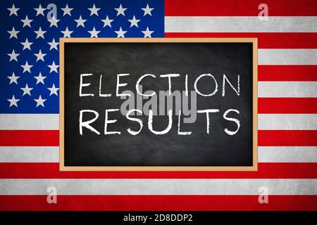 Resultados de la elección escritos en el mensaje de la pizarra