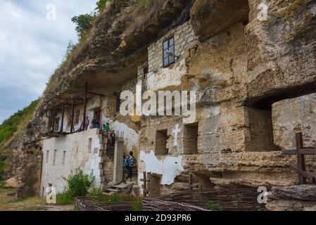 Monasterio de la Cueva de Tipova, Moldavia Foto de stock