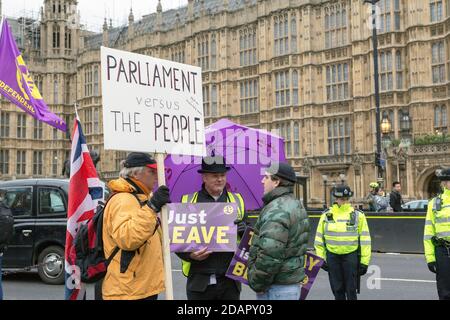 GRAN BRETAÑA / Inglaterra / Londres / activista pro-Brexit protestando frente a las Cámaras del Parlamento el 29 de enero de 2019 en Londres, Reino Unido.