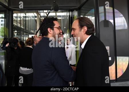 Clin d'œil : Xavier Niel en visite avec Delphine Arnault à l'école