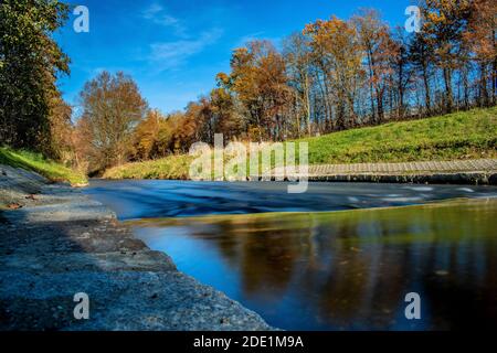 Baden-Wurttemberg : Río Rottum Foto de stock