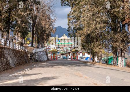 Foto de Puerta del Monasterio de Tawang en Arunachal Foto de stock