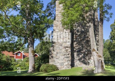 Geografía / viajes, Suecia, Estocolmo laen, Sigtuna, la ruina de una iglesia de San Olof en Sigtuna, Uppland, Derechos adicionales-liquidación-Info-no-disponible