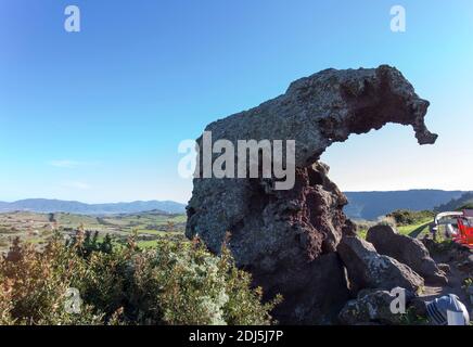 El Elephant Rock situado cerca de Castelsardo en Cerdeña, Italia