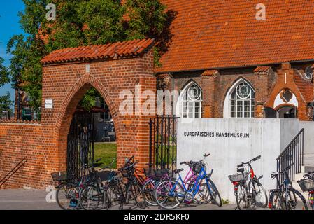 Beichthaus o Cnfession House y entrada al Museo Hanseático Europeo, Burgareal, Lübeck, Schleswig-Holstein, Alemania del Norte, Europa Foto de stock