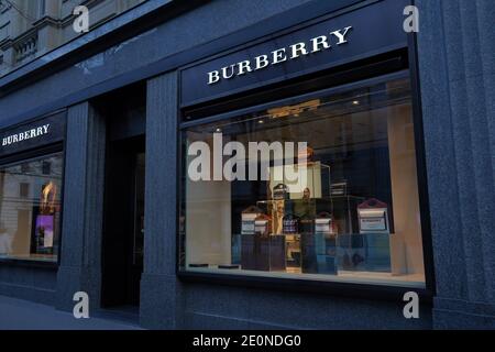burberry origen azul