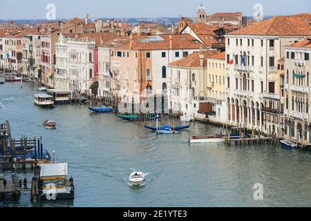 Vista panorámica del Gran Canal de Venecia, Italia,