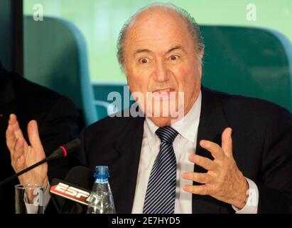 FIFA President Joseph Blatter holds a news conference celebrating the 100-day countdown to the 2010 FIFA Soccer World Cup in Durban March 2, 2010. The World Cup begins on June 11, 2010.  REUTERS/Rogan Ward (SOUTH AFRICA - Tags: SPORT SOCCER)