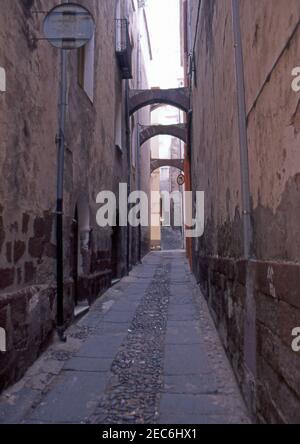 Bosa, Cerdeña, Italia (escaneado a partir de portaobjetos de color)