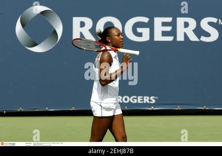 Tenis - Copa Rogers, Sony Ericsson WTA Tour - Montreal, Canadá - 17/8/06 Shenay Perry de los EE.UU. Crédito obligatorio: Acción Imágenes / Chris Wattie