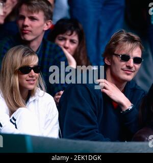 La tenista rusa Anna Kournikova y el jugador de hockey sobre hielo Sergei Fedorov, 1997 Foto de stock