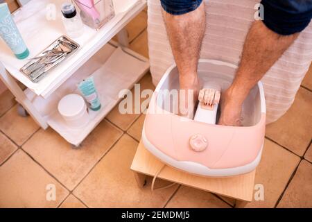 Spa de pies online para hombres