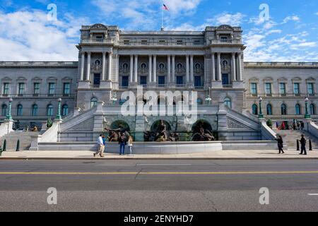 Exterior, fachada de la Biblioteca del Congreso edificio Jefferson, Washington DC, Distrito de Columbia, EE.UU Foto de stock