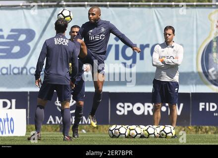 Quero jogar Futebol - Porto e Gaia