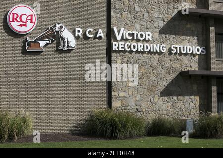 Un logo fuera del RCA Victor Recording Studio en Nashville, Tennessee, el 9 de octubre de 2018. (Foto de Kristoffer Tripplaar/Sipa USA)