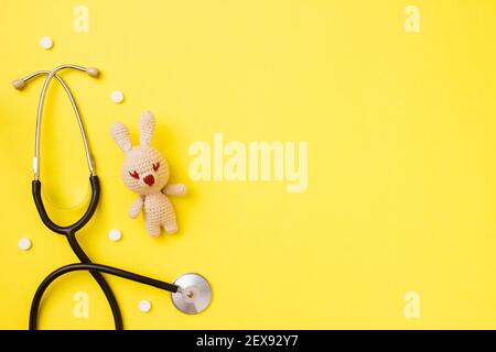 Estetoscopio de juguete Fotografía de stock - Alamy