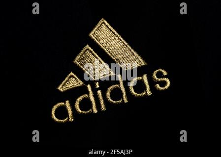 Logo Adidas Fotografía de stock -