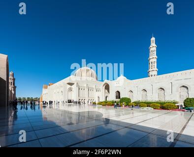 Gran Mezquita Sultan Qaboos, Muscat, Omán Foto de stock