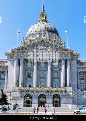 El Ayuntamiento. San Francisco. California. EE.UU.