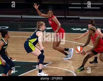 27 de mayo de 2021, Atlanta, GA, EE.UU.: WNBA Dallas Wings en partido con Atlanta Dream en Atlanta, mayo de 27. (Imagen de crédito: © Robin Rayne/ZUMA Wire)