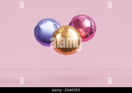 Brillantes globos de colores, fondo rosa para fiestas, cumpleaños, celebraciones o vacaciones, 3D render realista