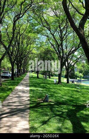 SKANEATELES, NUEVA YORK - 17 DE JUNIO de 2021: Thayer Park en el Lago Skaneateles en el Condado de Onondaga, Nueva York. Skaneateles es del Iroquois para Long Lake. Foto de stock