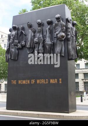 Londres/Inglaterra/Reino Unido: 2021, junio, el memorial de las mujeres de la Segunda Guerra Mundial en Londres, Westminster