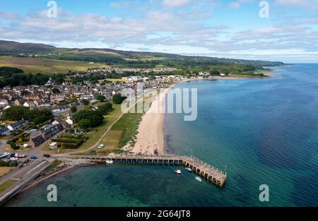 Vista aérea de la ciudad de Golspie y North Beach, Sutherland, Escocia. Foto de stock