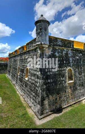 Fuerte de San José el Alto (el alto), un fuerte colonial español en Campeche, México. Foto de stock