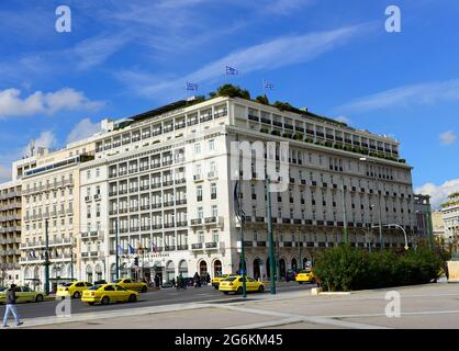 Hotel Grande Bretagne junto a la plaza Syntagma en Atenas, Grecia. Foto de stock