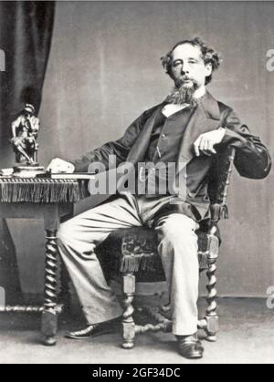 CHARLES DICKENS (1812-1870) Novelista inglés 1865 Foto de stock