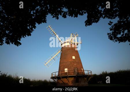 Thaxted Essex England Fotografía por la mañana temprano por Brian Harris 7 Sept 2021 John Webbs Windmill, Thaxted Windmill, Windmill, Foto de stock