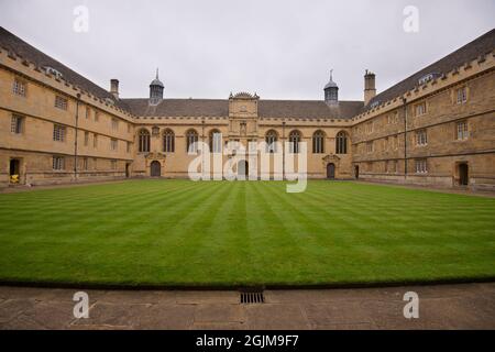 Front Quad, Wadham College, Universidad de Oxford, Oxford, Inglaterra, REINO UNIDO Foto de stock