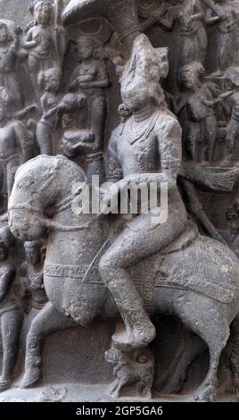 Desde el siglo XI, Revanta encontrados en el basalto, Bihar ahora expuesto en el Museo del Indio en Kolkata, Bengala Occidental, India Foto de stock