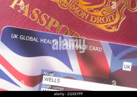 La nueva GHIC, la Tarjeta Global de Seguro de Salud del Reino Unido, que relata la vieja tarjeta europea, post Brexit, Reino Unido Foto de stock