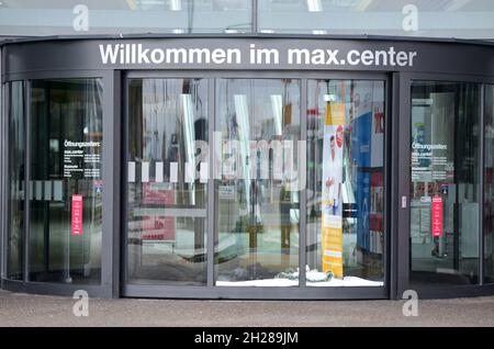 Cierre en Österreich, geschlossenes Einkaufszentrum (Europa) - Cierre en Austria, centro comercial cerrado (Europa) Foto de stock