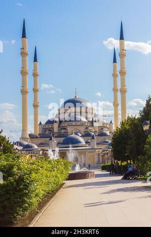 Mezquita Corazón de Chechenia en Grozny, Rusia