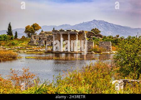 Ruinas de Mileto, una antigua ciudad griega en la costa occidental de