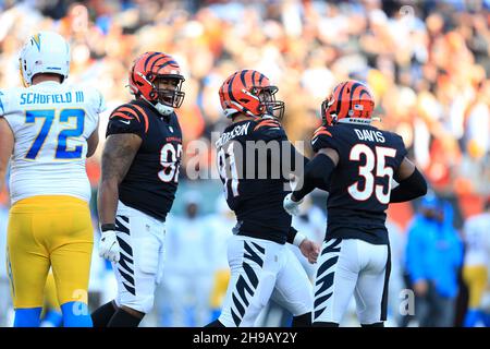 Cincinnati Bengals defensive end Trey Hendrickson (91) reacts after forcing  a fumble in the end zone against the Baltimore Ravens in the first half of  an NFL football game in Cincinnati, Sunday