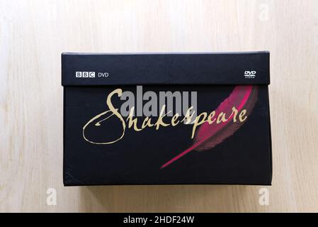 Lublin, Polonia, enero de 05 2022. Box of William Shakespeare toca por escrito y en dvd Foto de stock
